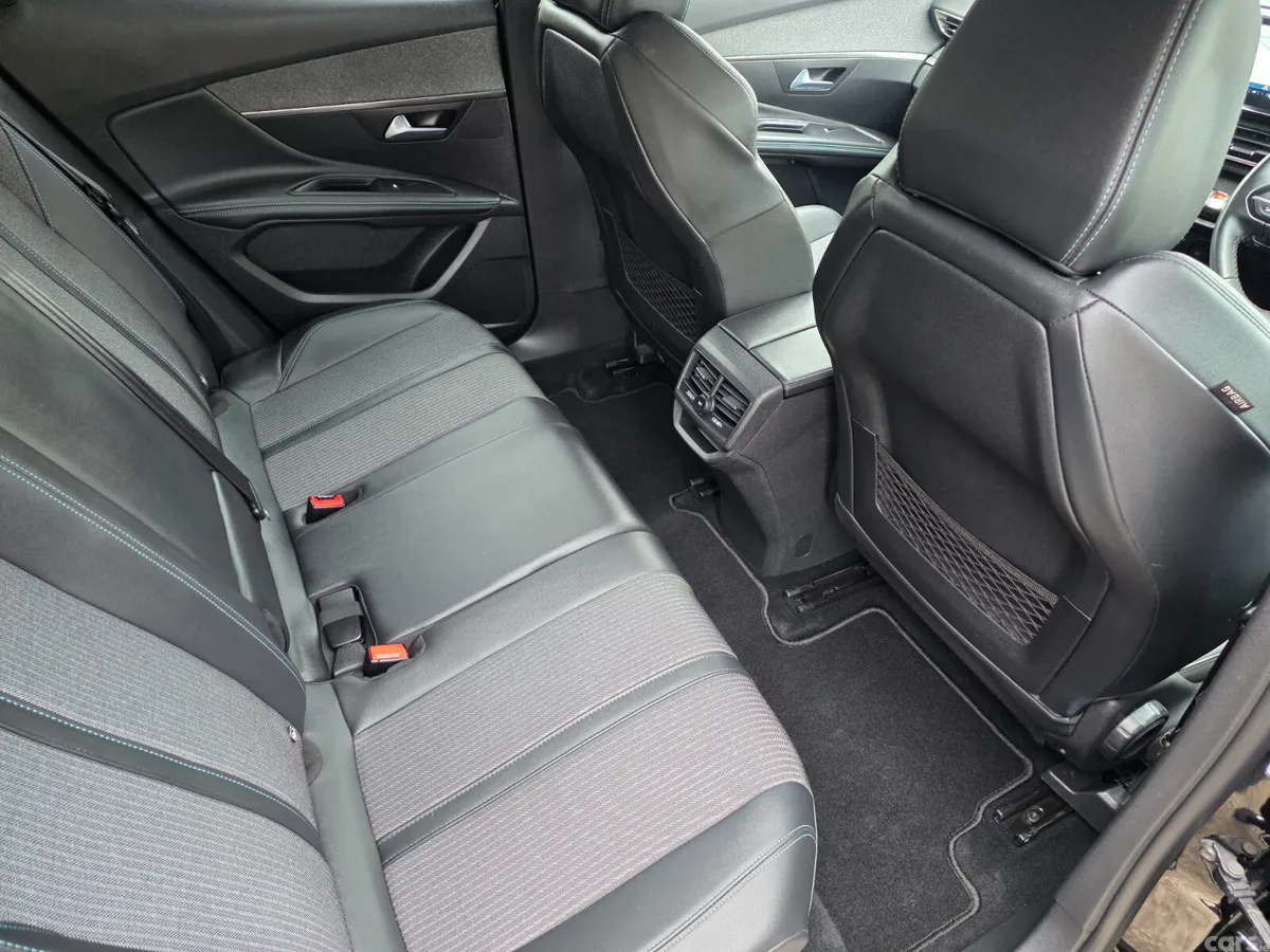 Peugeot 3008 SUV, Diesel, 2022, Black