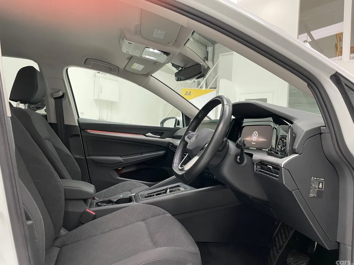Volkswagen Golf Hatchback, Diesel, 2023, White