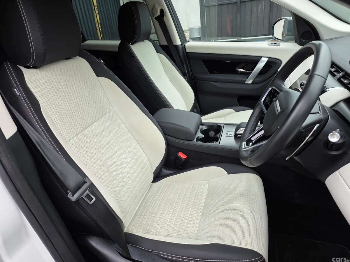 Land Rover Discovery Sport SUV, Diesel, 2024, White