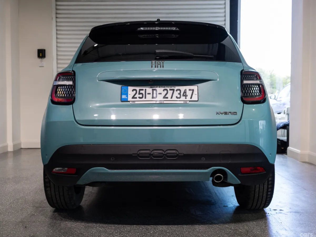 Fiat 600 Hatchback, Petrol, 2025, Blue