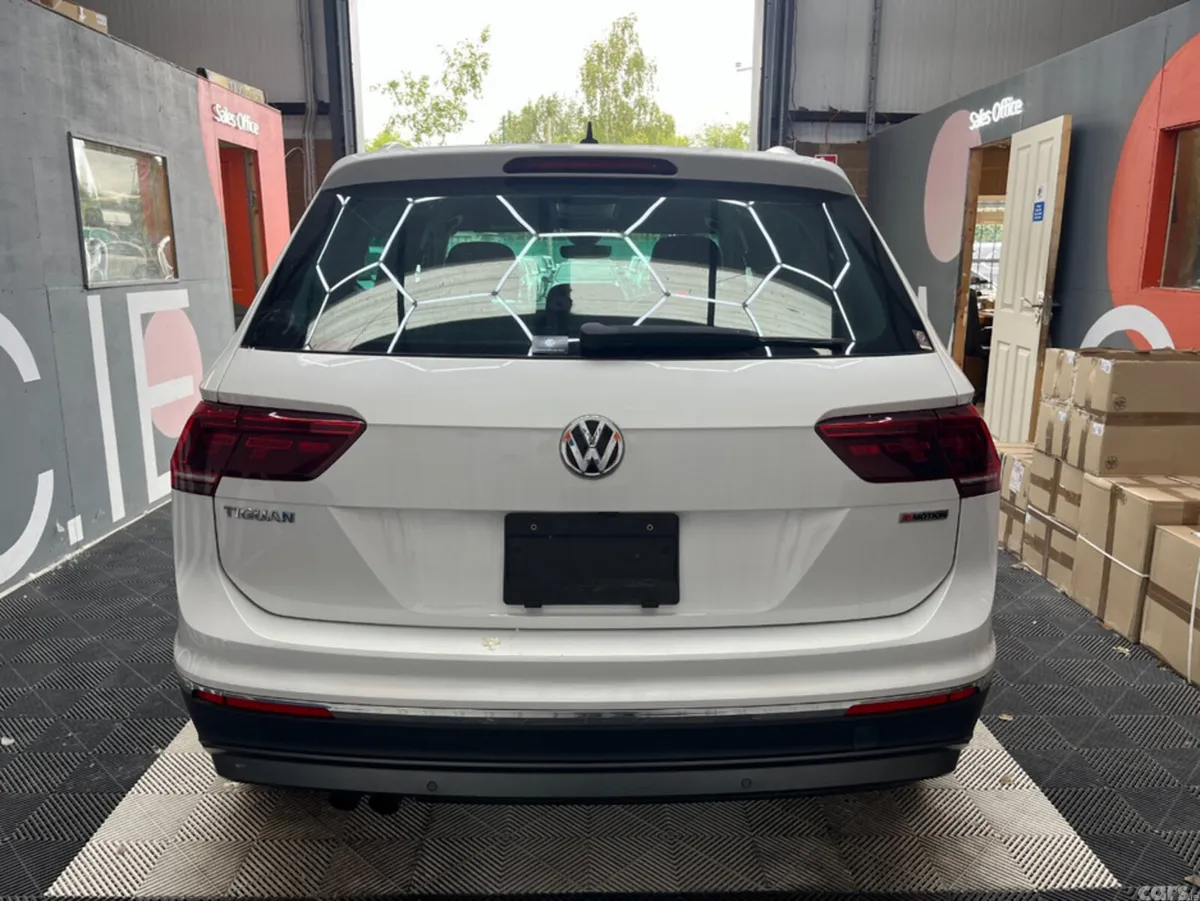 Volkswagen Tiguan SUV, Diesel, 2018, White