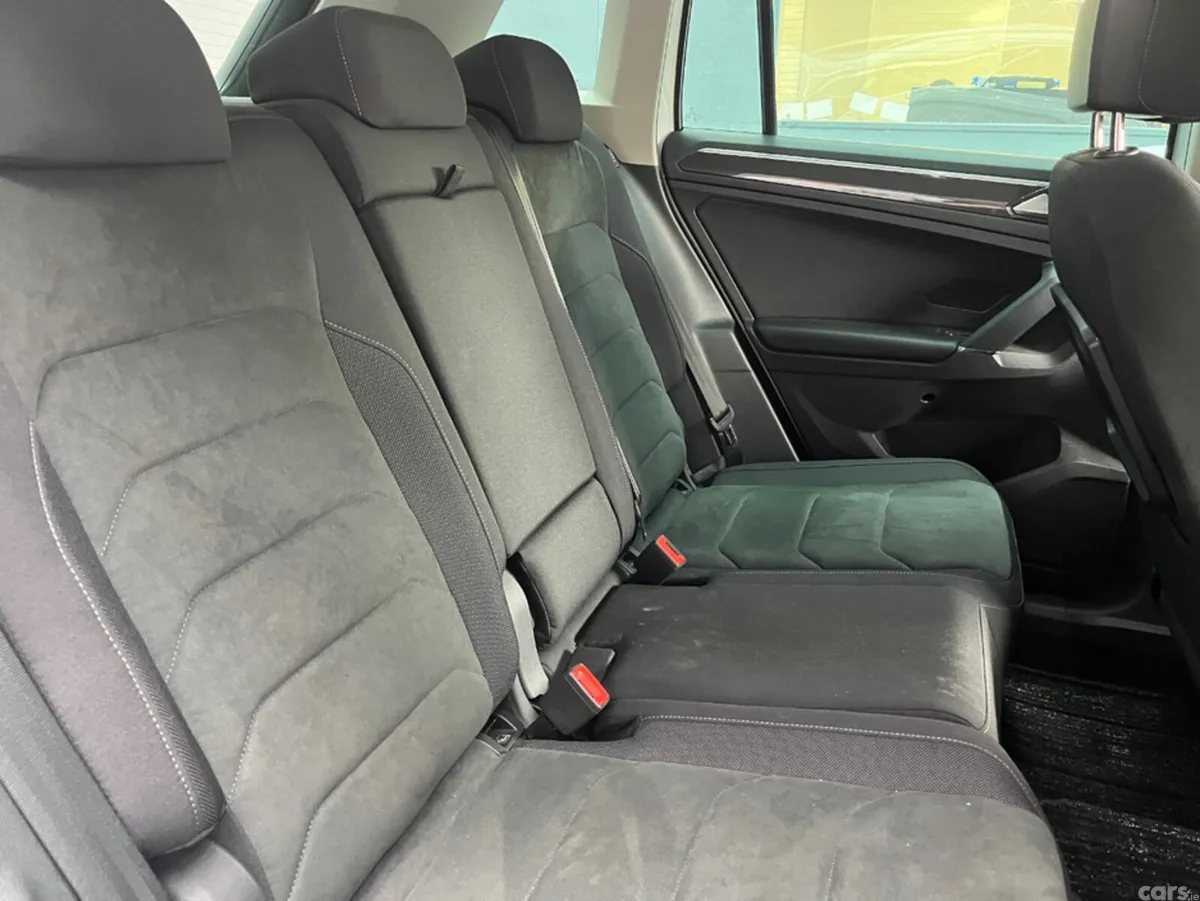 Volkswagen Tiguan SUV, Diesel, 2018, White