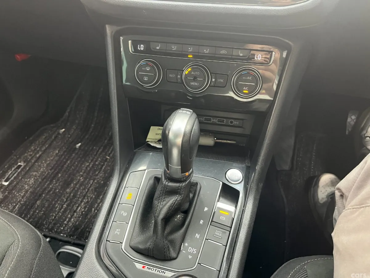 Volkswagen Tiguan SUV, Diesel, 2018, White