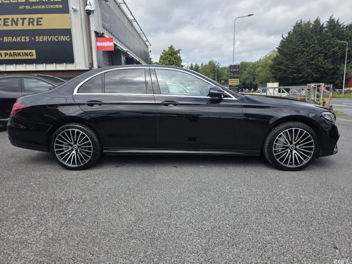 Mercedes-Benz E-Class Saloon, Diesel Plug-in Hybrid, 2020, Black