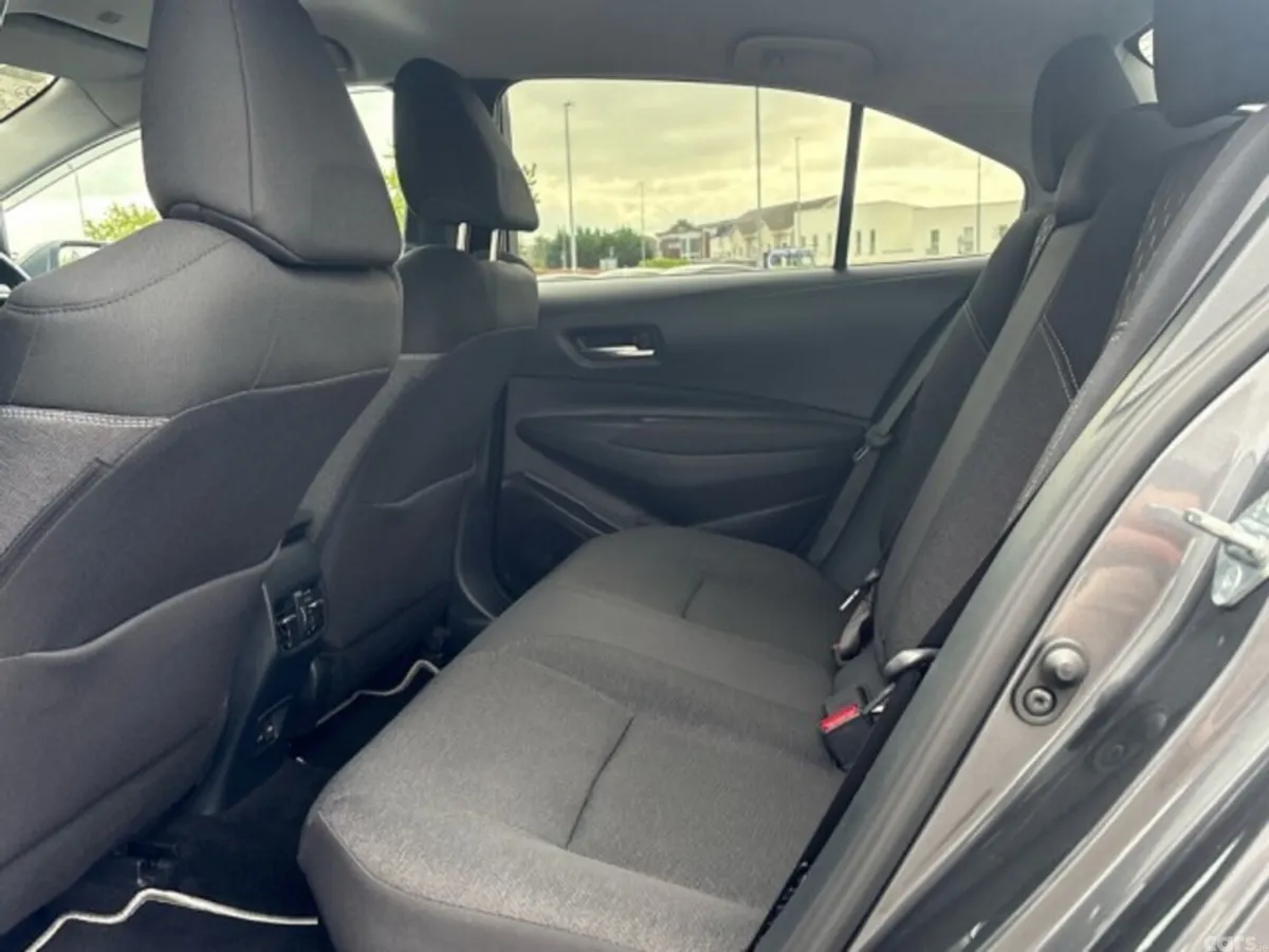 Toyota Corolla Saloon, Petrol Hybrid, 2024, Grey