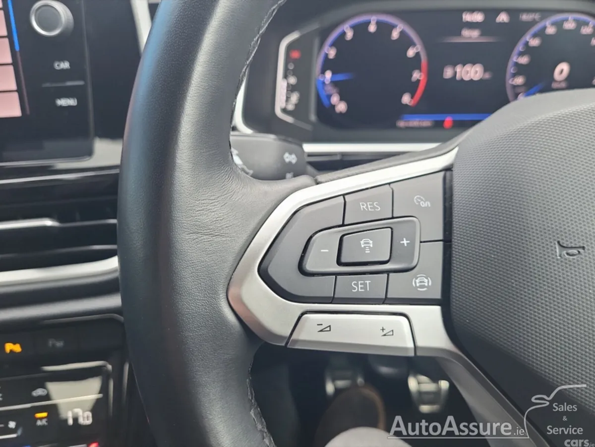 Volkswagen T-Roc SUV, Petrol, 2024, Grey