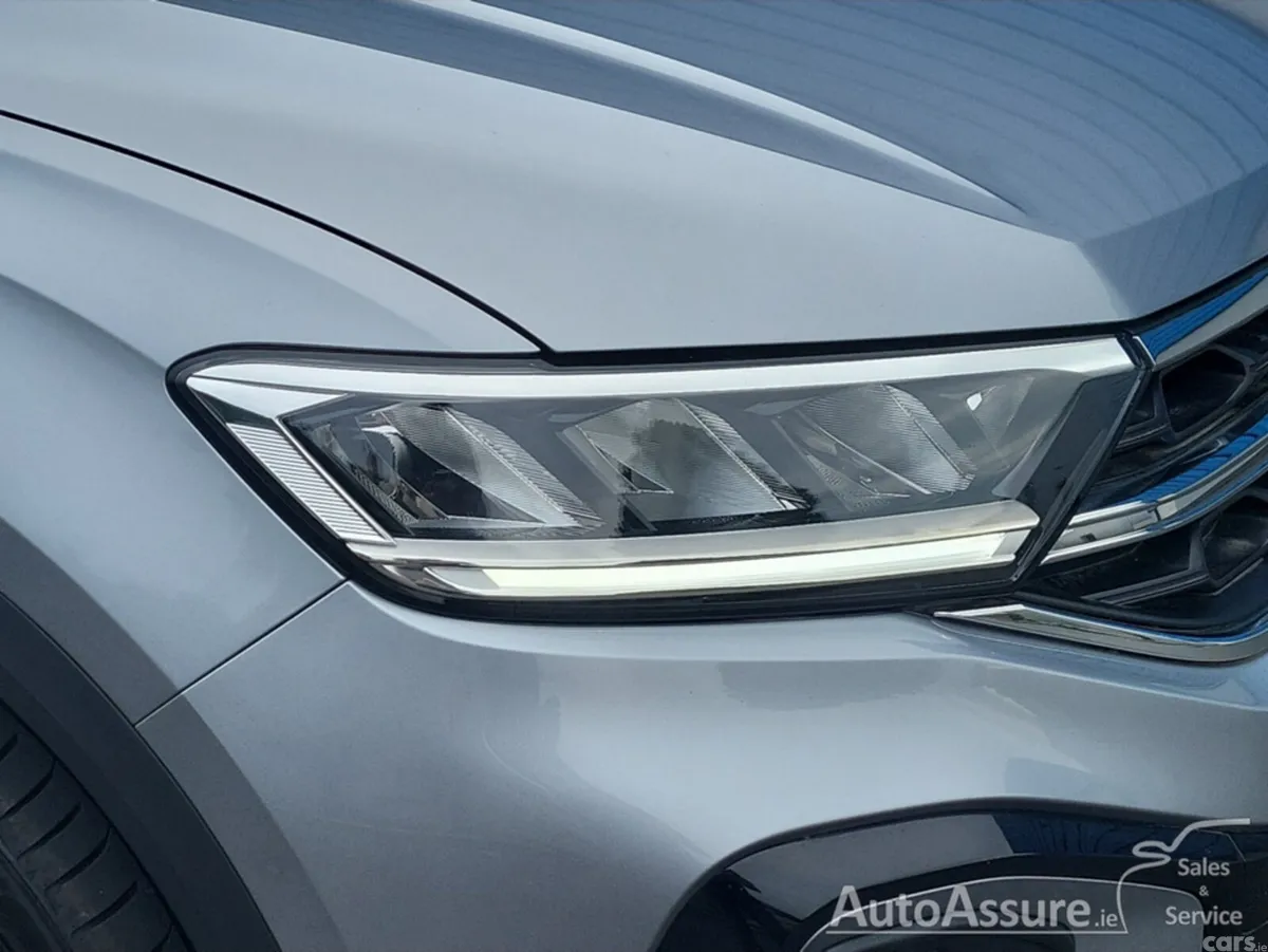Volkswagen T-Roc SUV, Petrol, 2024, Grey