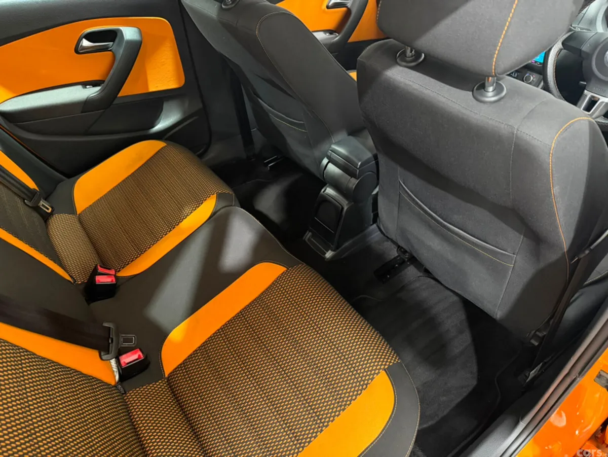 Volkswagen Polo Hatchback, Petrol, 2013, Orange