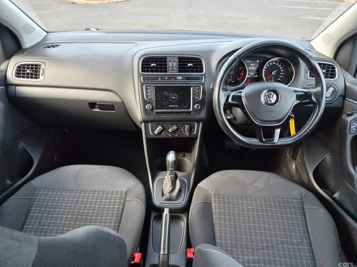Volkswagen Polo Hatchback, Petrol, 2014, Brown