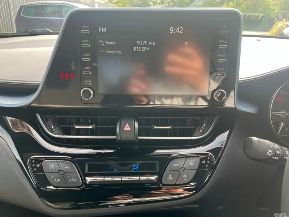 Toyota C-HR SUV, Petrol Hybrid, 2022, Grey