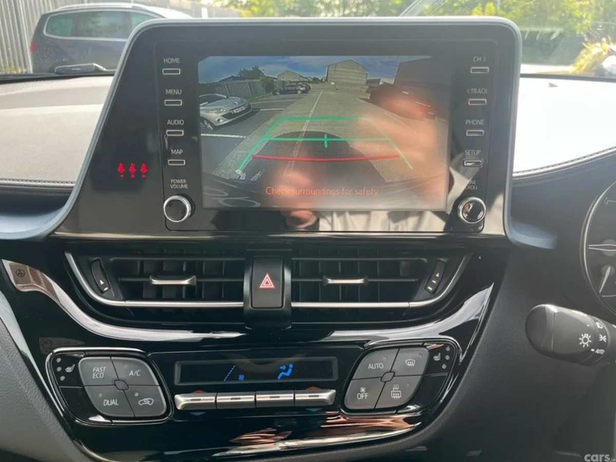 Toyota C-HR SUV, Petrol Hybrid, 2022, Grey