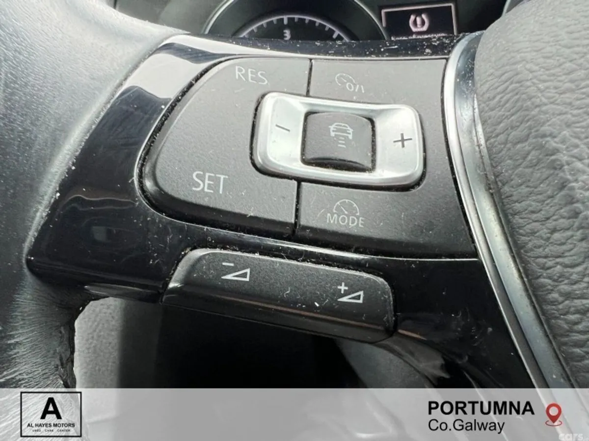 Volkswagen Golf Hatchback, Diesel, 2015, Black