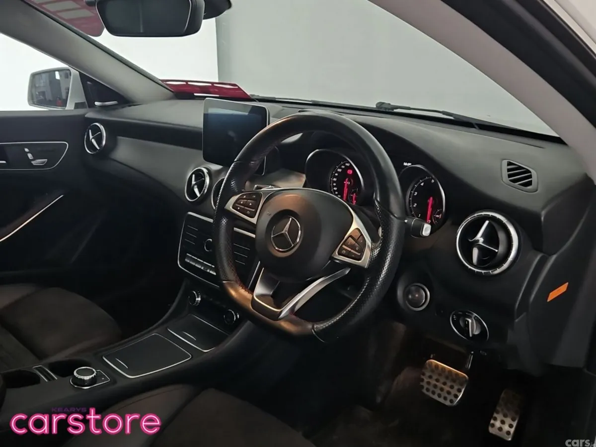 Mercedes-Benz CLA Estate, Petrol, 2017, Silver