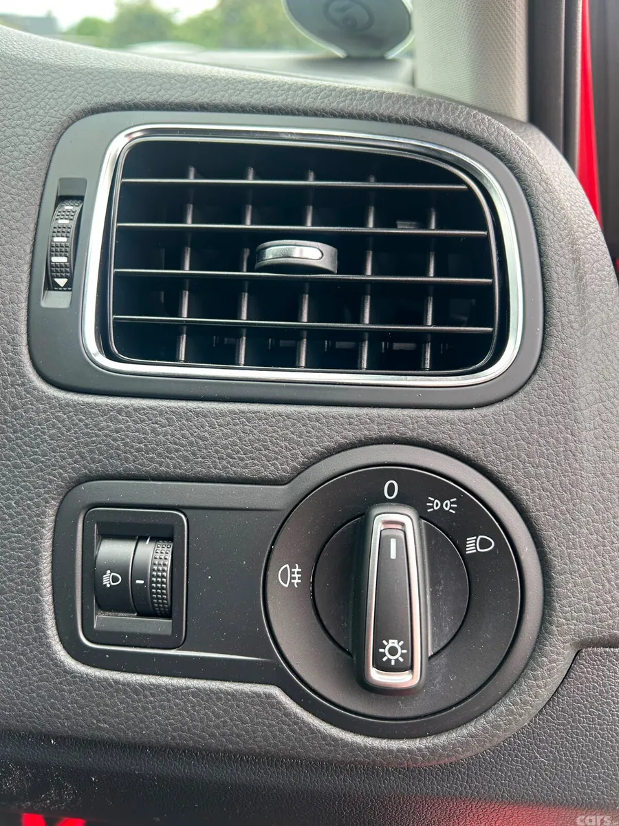 Volkswagen Polo Hatchback, Petrol, 2015, Other