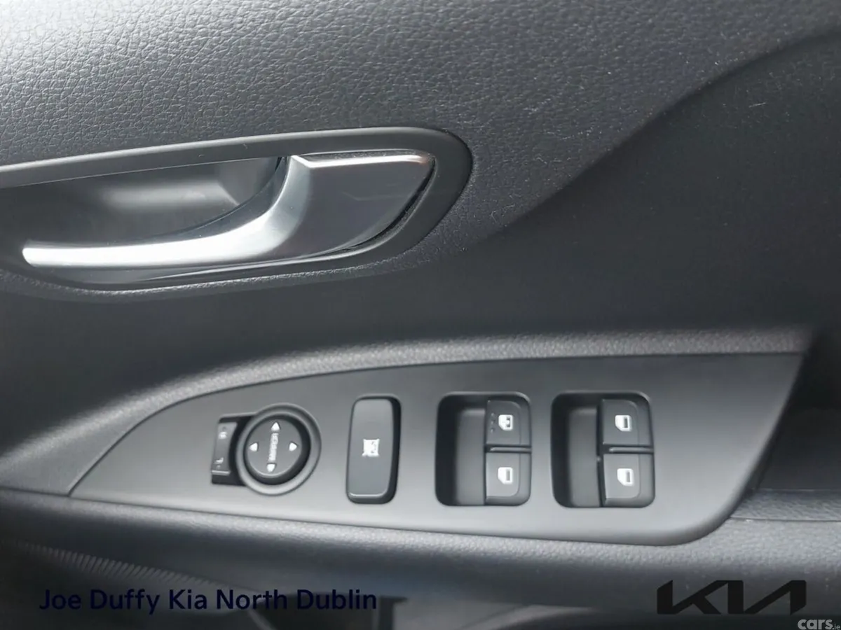 Kia Rio Hatchback, Petrol, 2023, Grey