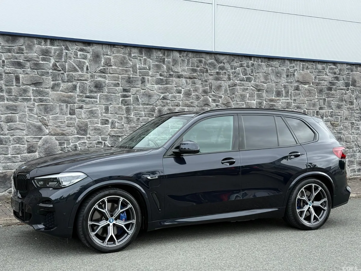 BMW X5 SUV, Petrol Hybrid, 2022, Black
