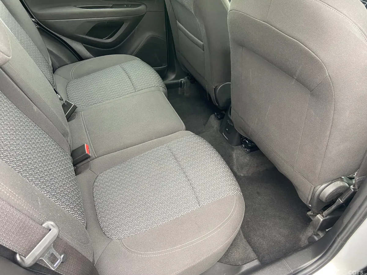 Opel Mokka SUV, Diesel, 2019, Silver