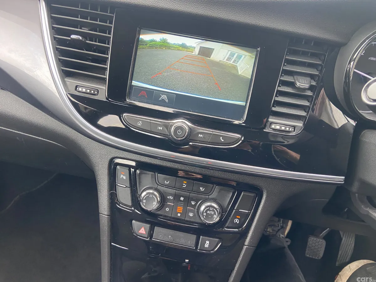Opel Mokka SUV, Diesel, 2019, Silver
