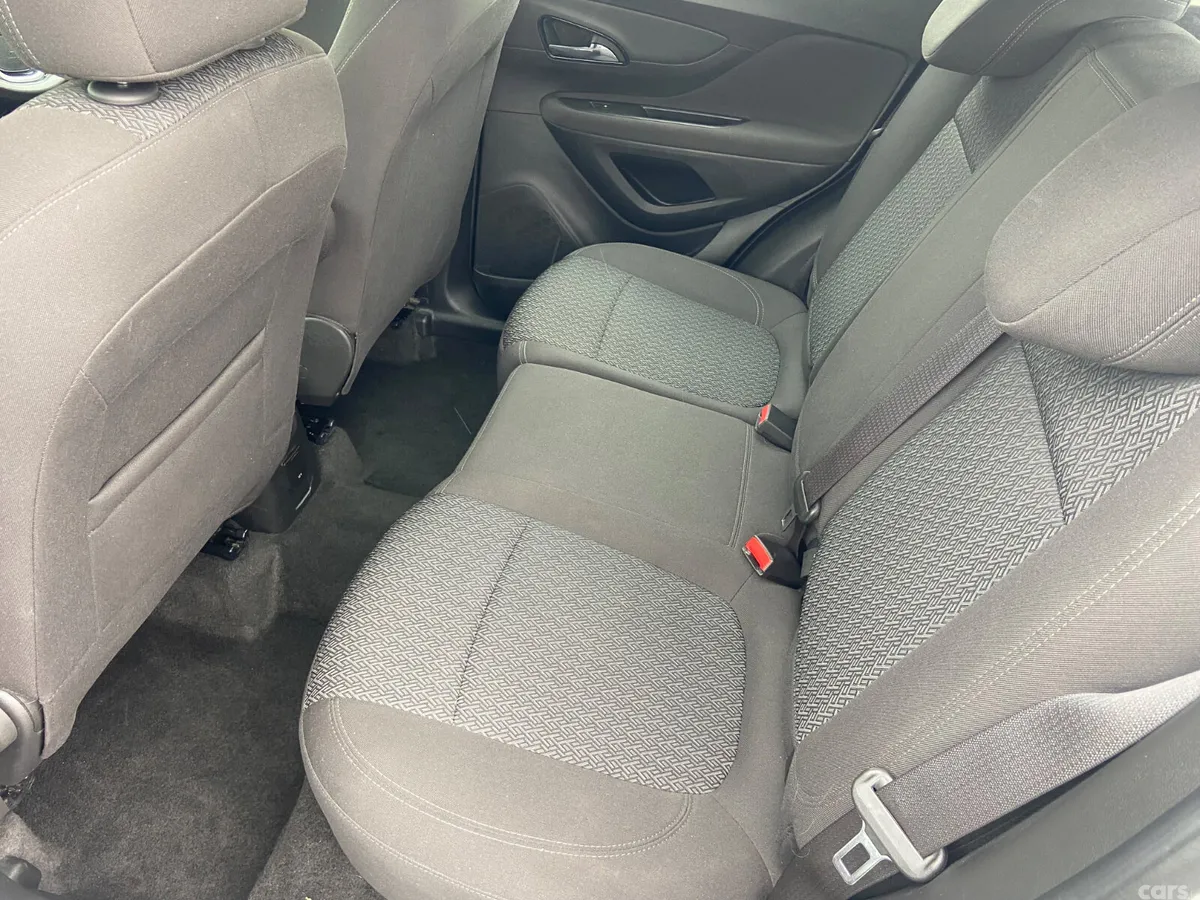 Opel Mokka SUV, Diesel, 2019, Silver