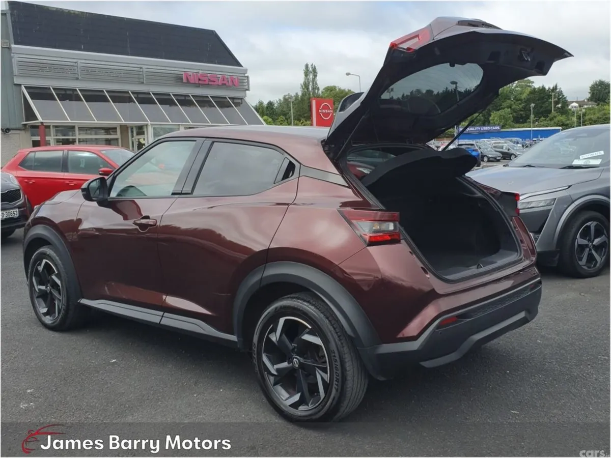 Nissan Juke SUV, Petrol, 2023, Red