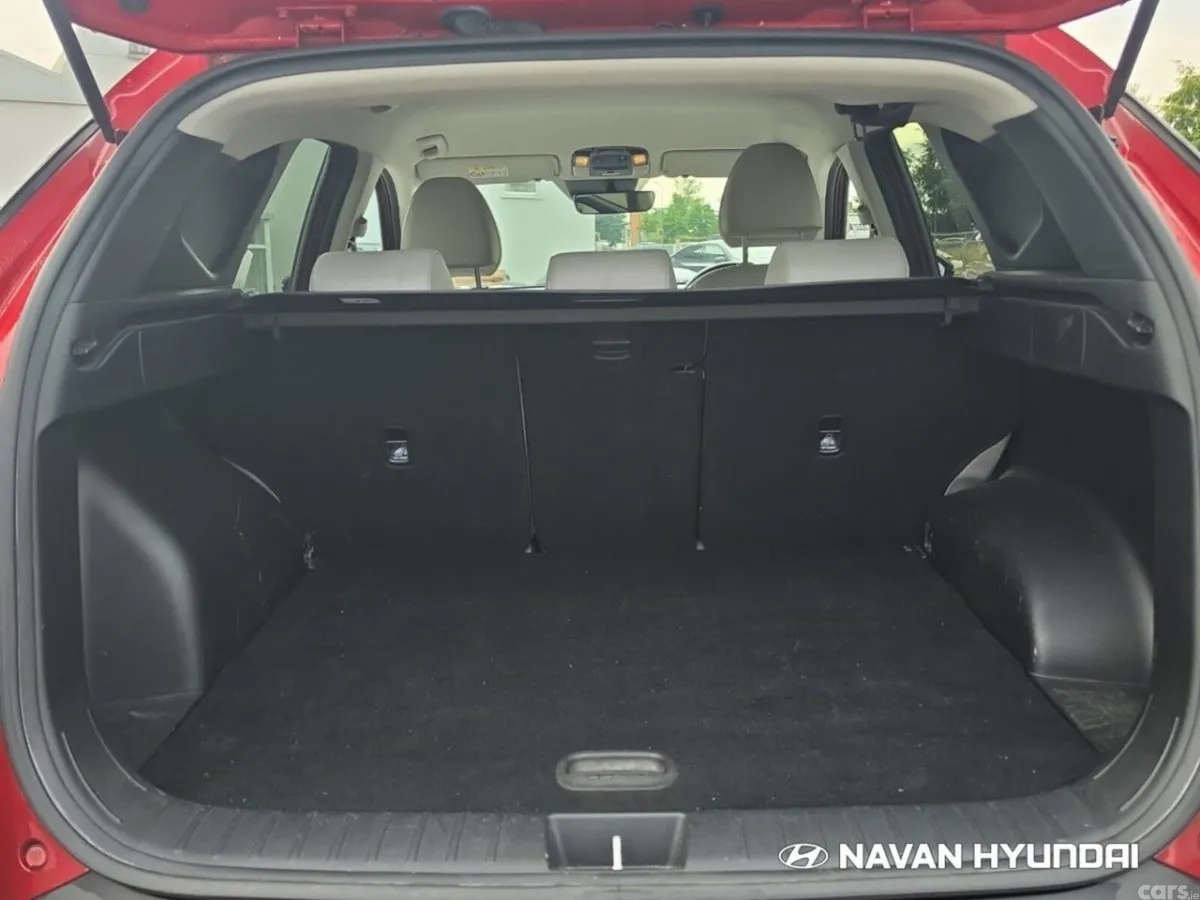 Hyundai Tucson SUV, Diesel, 2022, Red