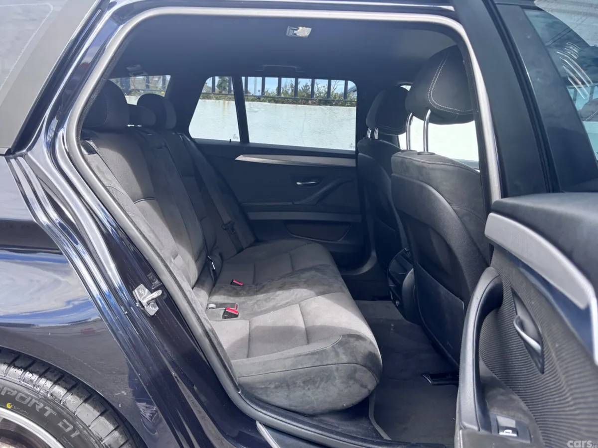 BMW 5-Series Estate, Diesel, 2015, Blue