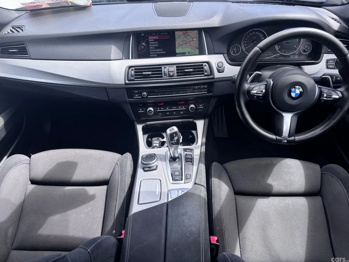 BMW 5-Series Estate, Diesel, 2015, Blue