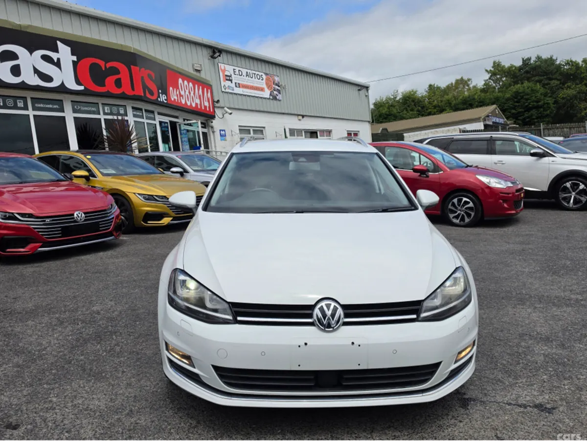 Volkswagen Golf Estate, Petrol, 2015, White