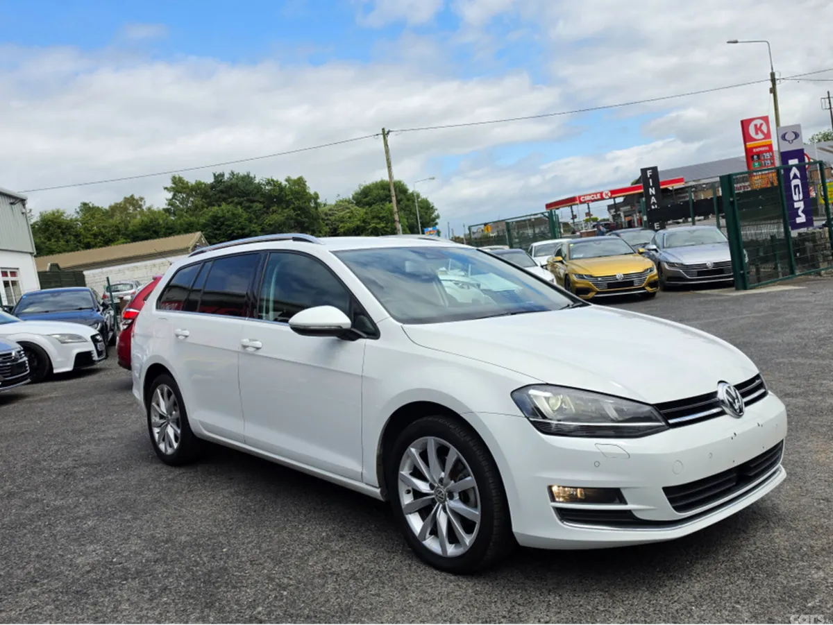 Volkswagen Golf Estate, Petrol, 2015, White