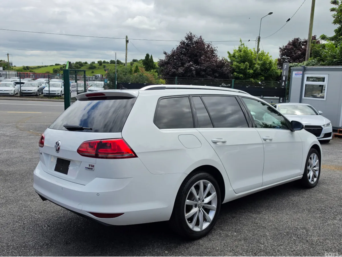 Volkswagen Golf Estate, Petrol, 2015, White