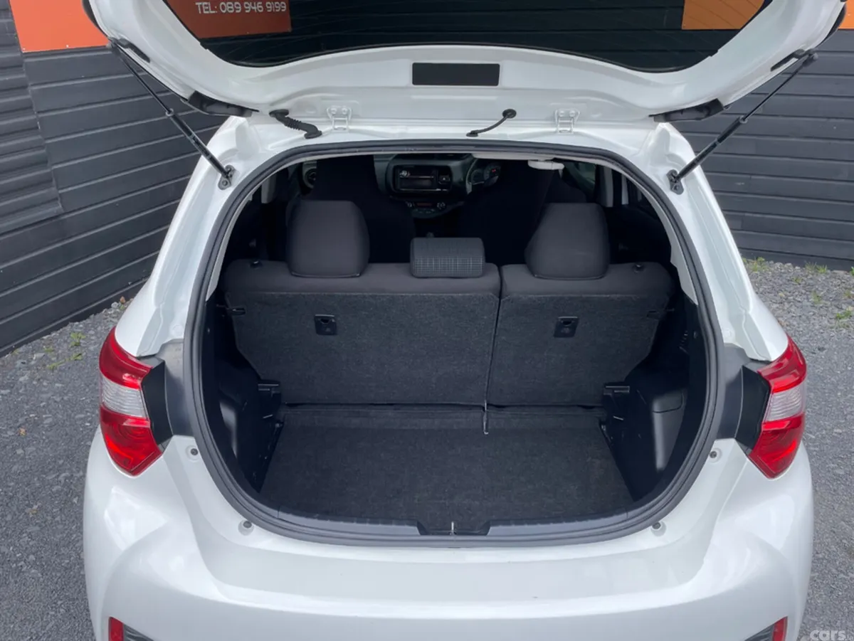 Toyota Vitz Hatchback, Petrol Hybrid, 2018, White