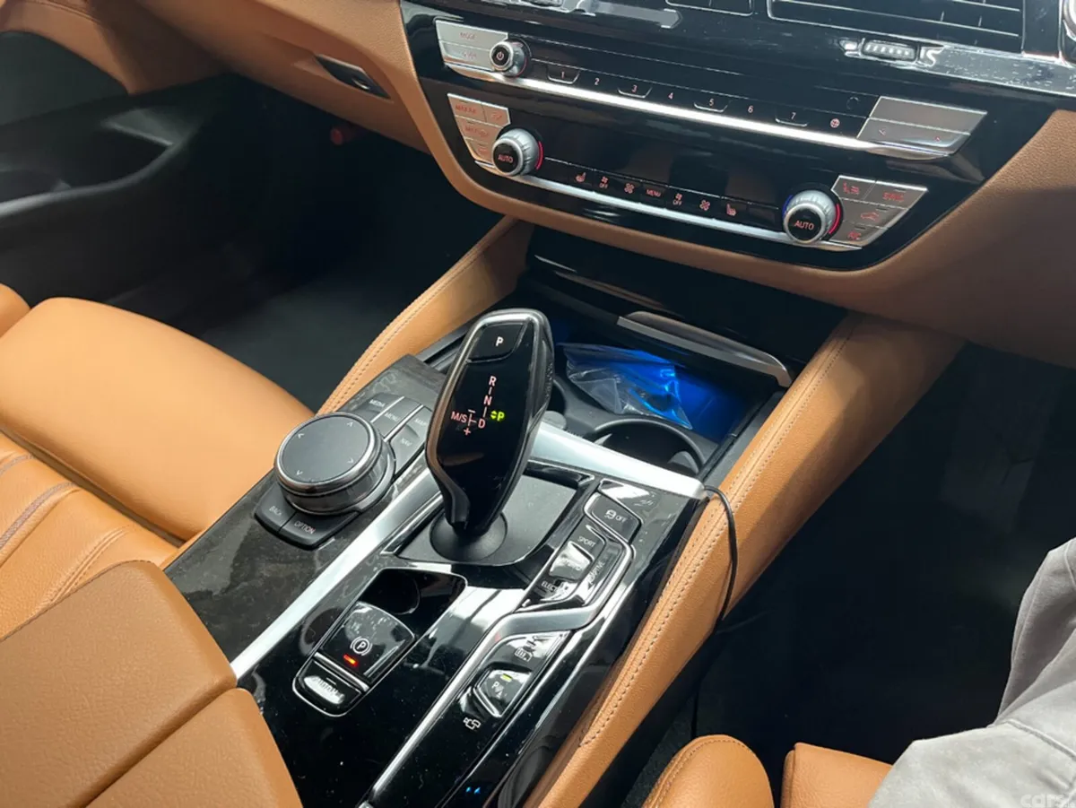 BMW 5-Series Saloon, Petrol Plug-in Hybrid, 2022, White