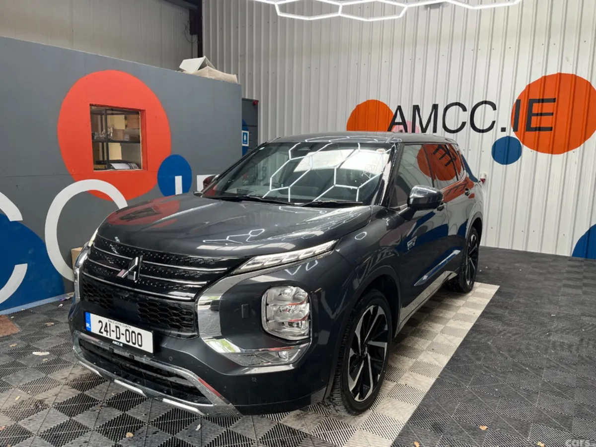 Mitsubishi Outlander SUV, Petrol Plug-in Hybrid, 2024, Grey