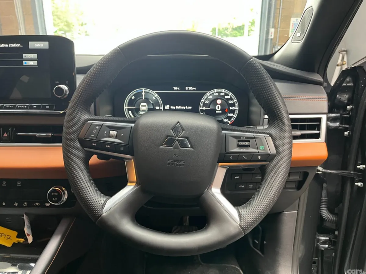 Mitsubishi Outlander SUV, Petrol Plug-in Hybrid, 2024, Grey