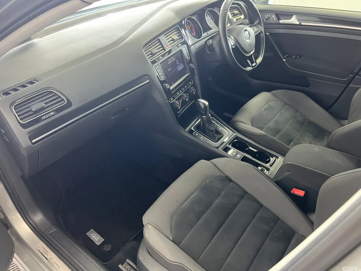 Volkswagen Golf Hatchback, Petrol, 2015, Grey