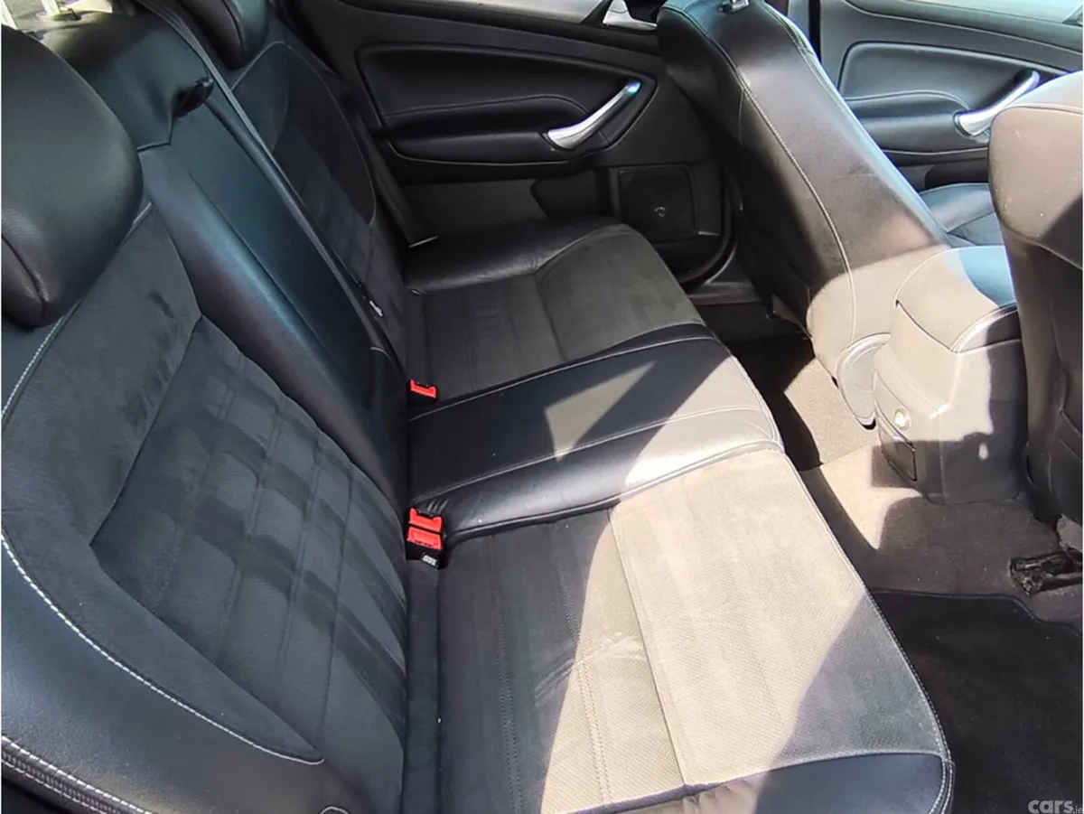 Ford Mondeo Hatchback, Diesel, 2012, Black