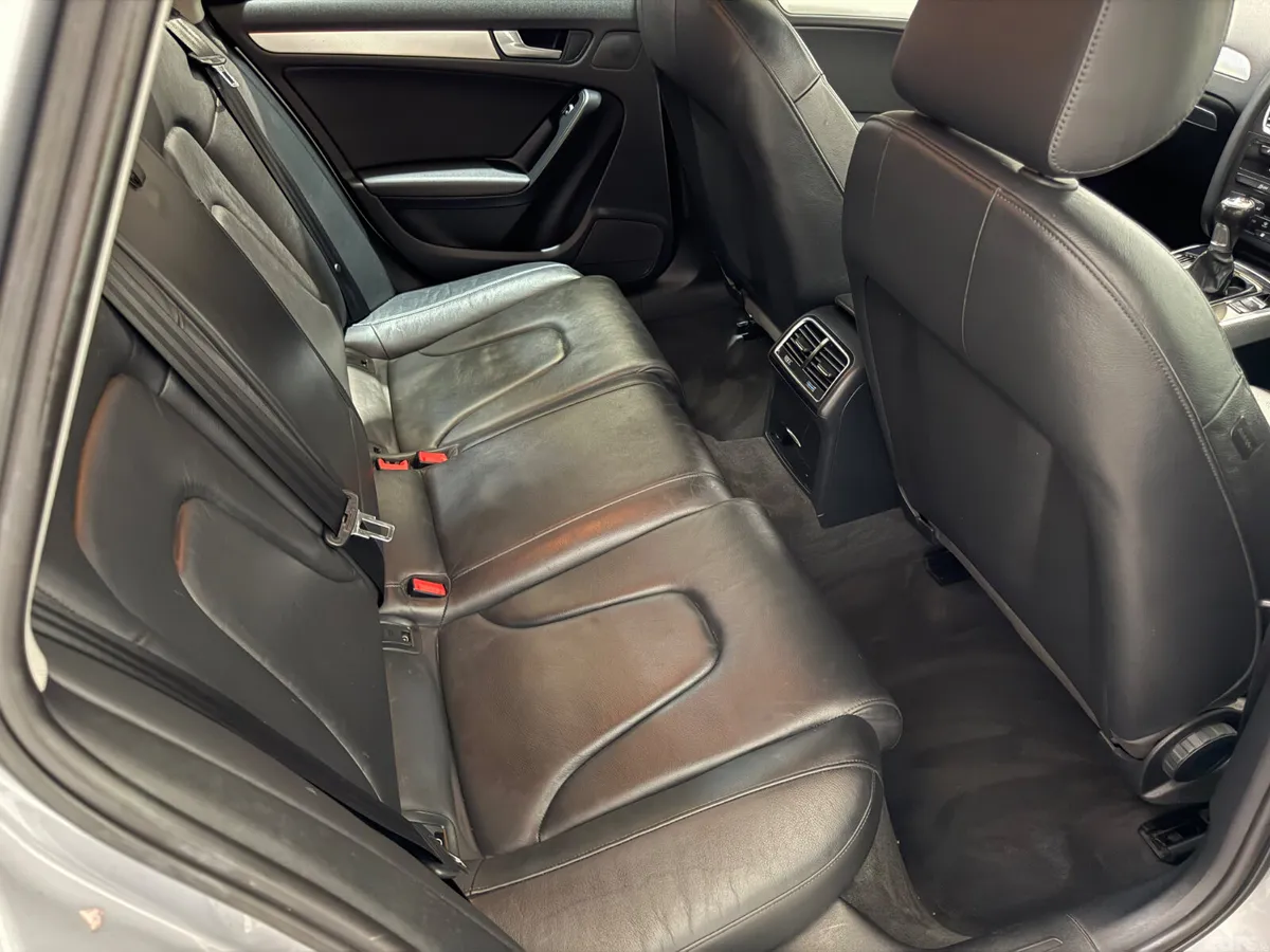 Audi A4 Estate, Diesel, 2015, Silver