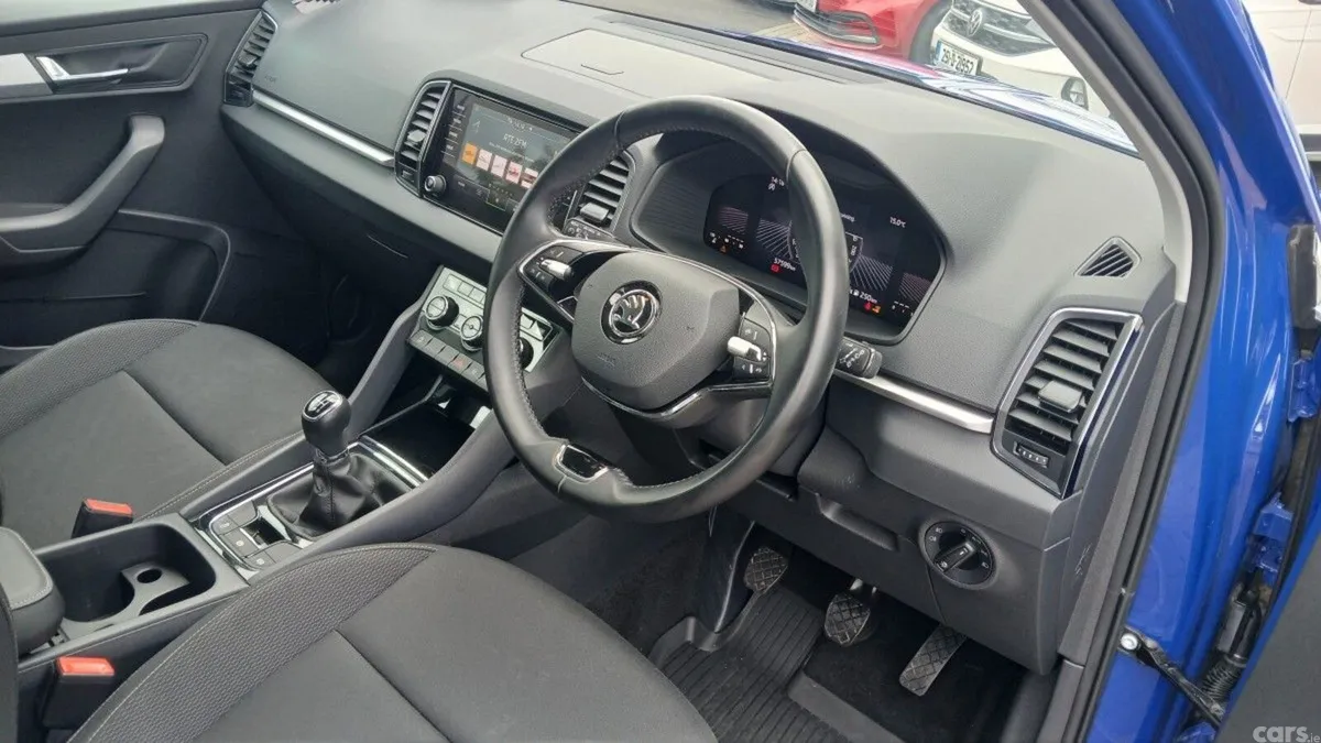 Skoda Karoq Estate, Diesel, 2023, Blue