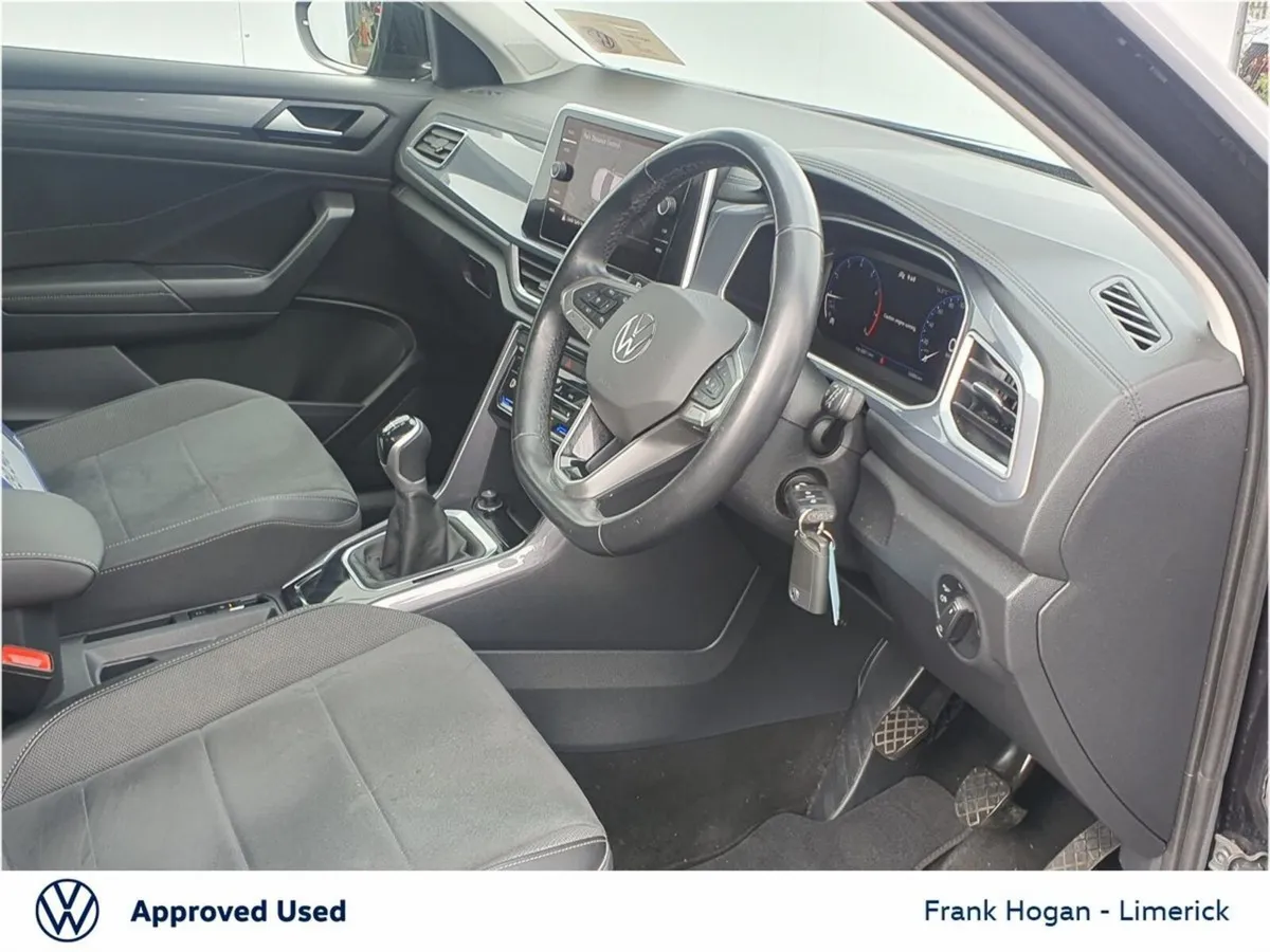 Volkswagen T-Roc SUV, Petrol, 2023, Black