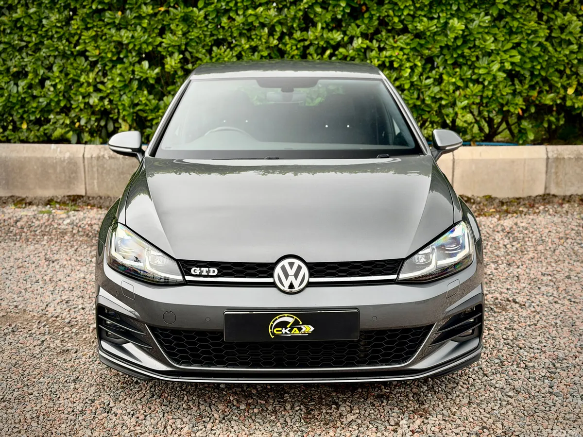 Volkswagen Golf Hatchback, Diesel, 2017, Grey