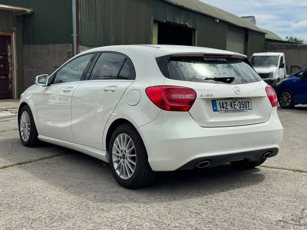 Mercedes-Benz A-Class Hatchback, Petrol, 2014, White