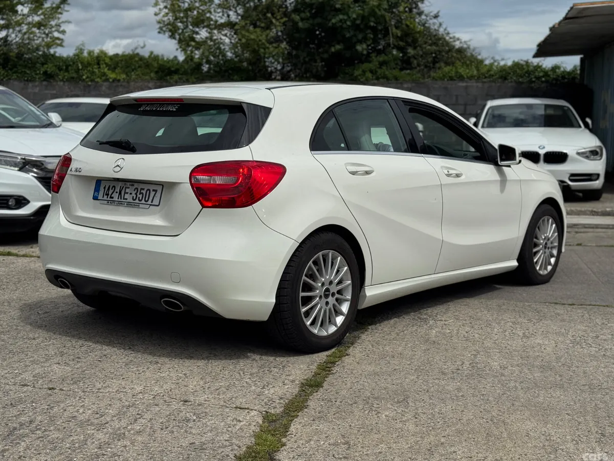 Mercedes-Benz A-Class Hatchback, Petrol, 2014, White