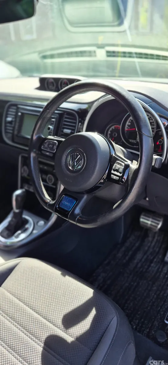 Volkswagen Beetle Coupe, Petrol, 2017, White