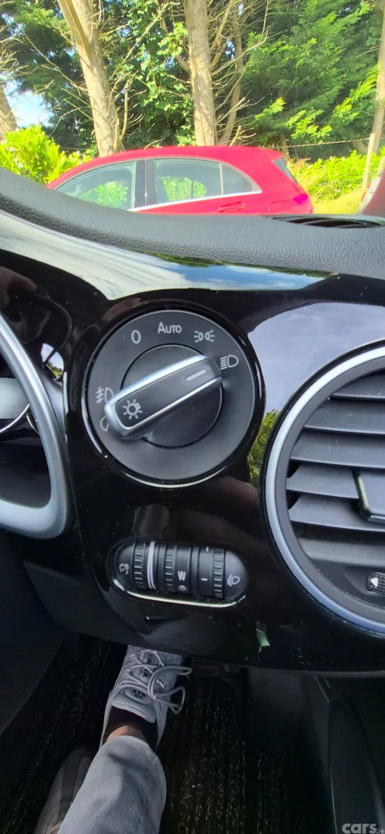 Volkswagen Beetle Coupe, Petrol, 2017, White