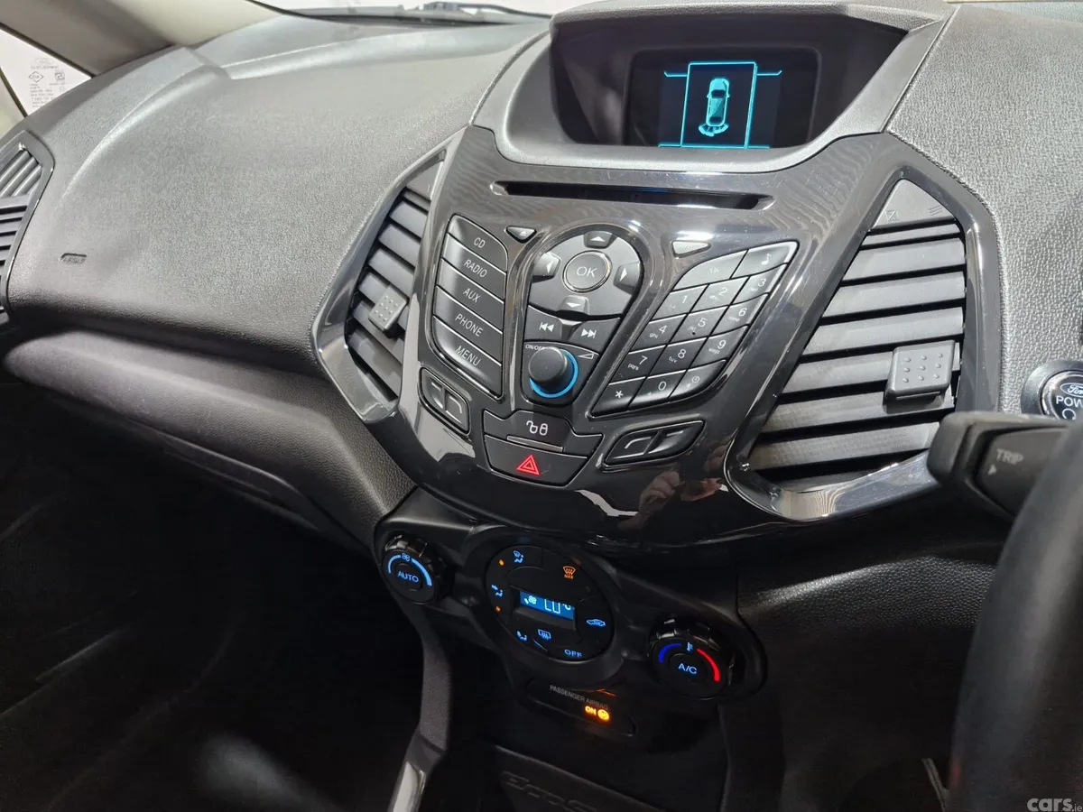 Ford EcoSport SUV, Petrol, 2015, Black