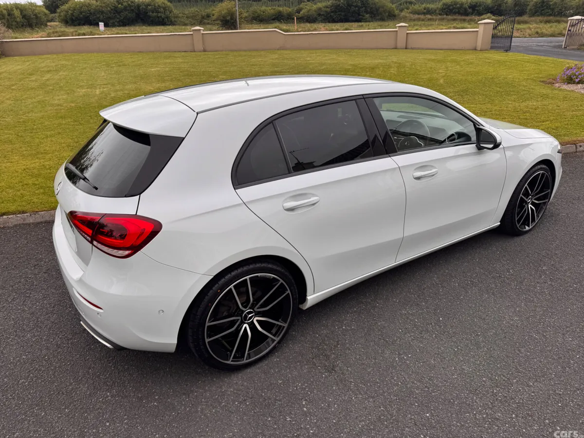 Mercedes-Benz A-Class Hatchback, Diesel, 2019, White