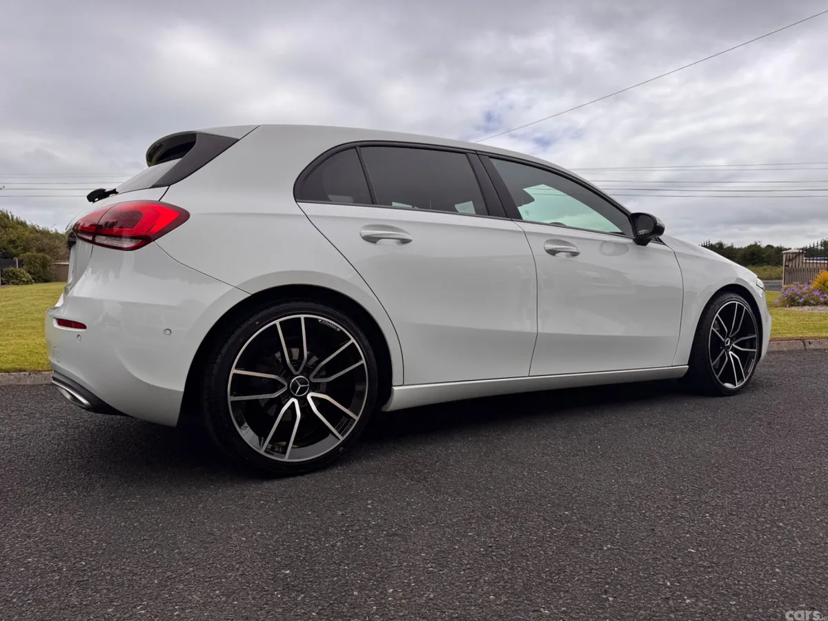 Mercedes-Benz A-Class Hatchback, Diesel, 2019, White