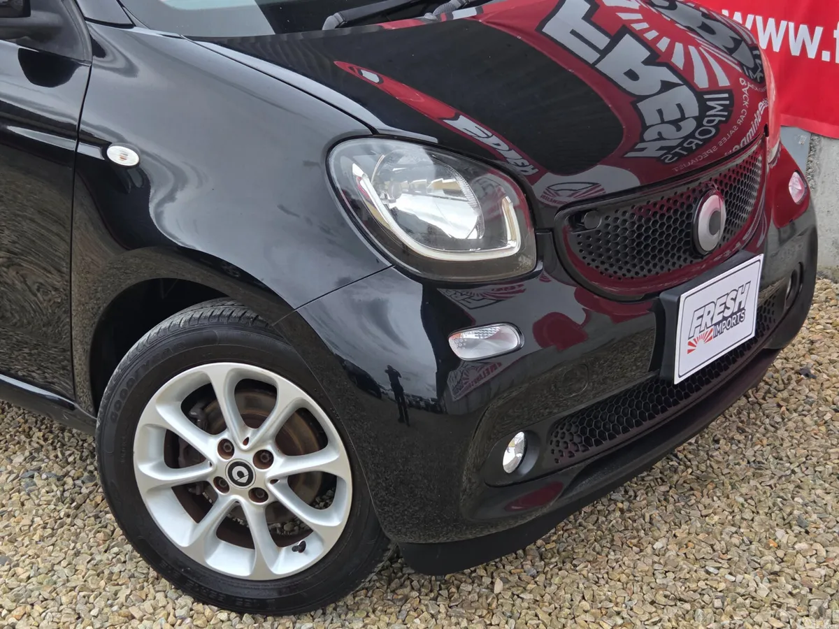Smart Forfour Hatchback, Petrol, 2016, Black
