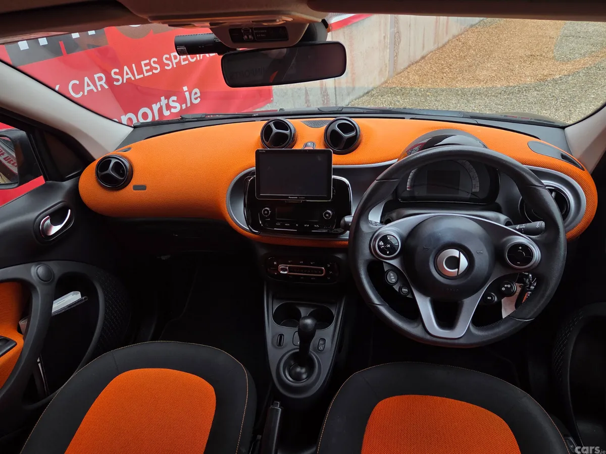 Smart Forfour Hatchback, Petrol, 2016, Black