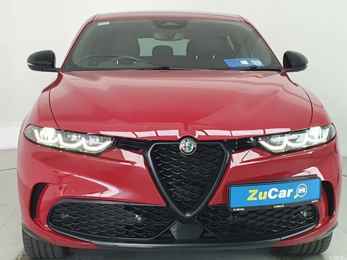 Alfa Romeo Tonale MPV, Petrol Plug-in Hybrid, 2023, Red